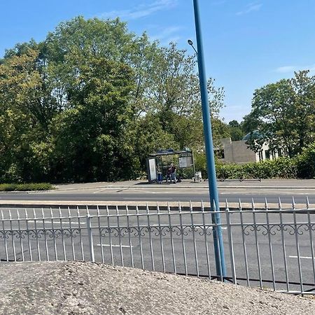 F3 Entier J - Proche Roissy-Villepinte-Paris Villiers-le-Bel Esterno foto